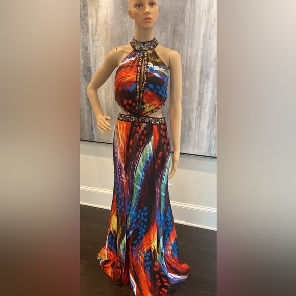 Tony Bowls Dresses & Skirts - Tony Bowls Multicolor Halter Prom Dress - Bold Red, Blue, Purple